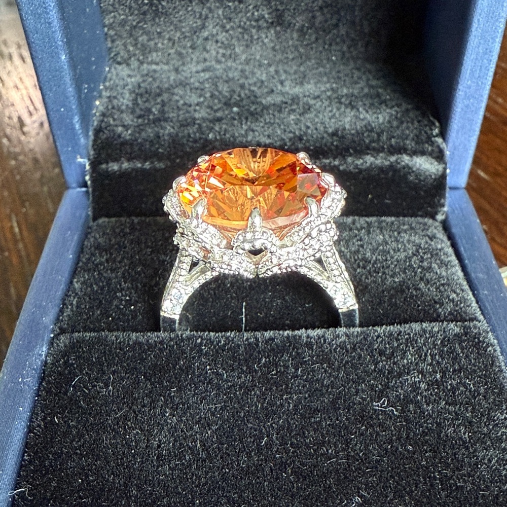 Charles Winston - Bella Luce Elegant Sterling Silver and CZ Gemstone Ring